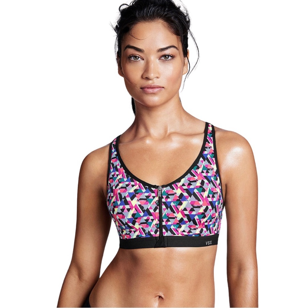 Like New Victoria's Secret VSX "Knockout" Zip-Front Sports Bra Size 32C